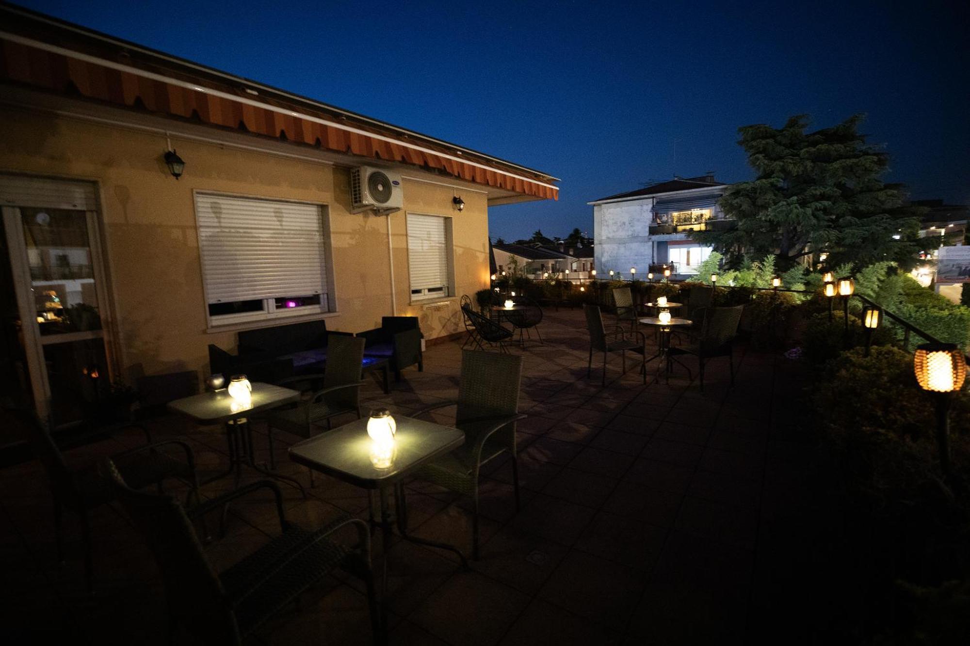 Bru Rooms Peschiera del Garda Extérieur photo