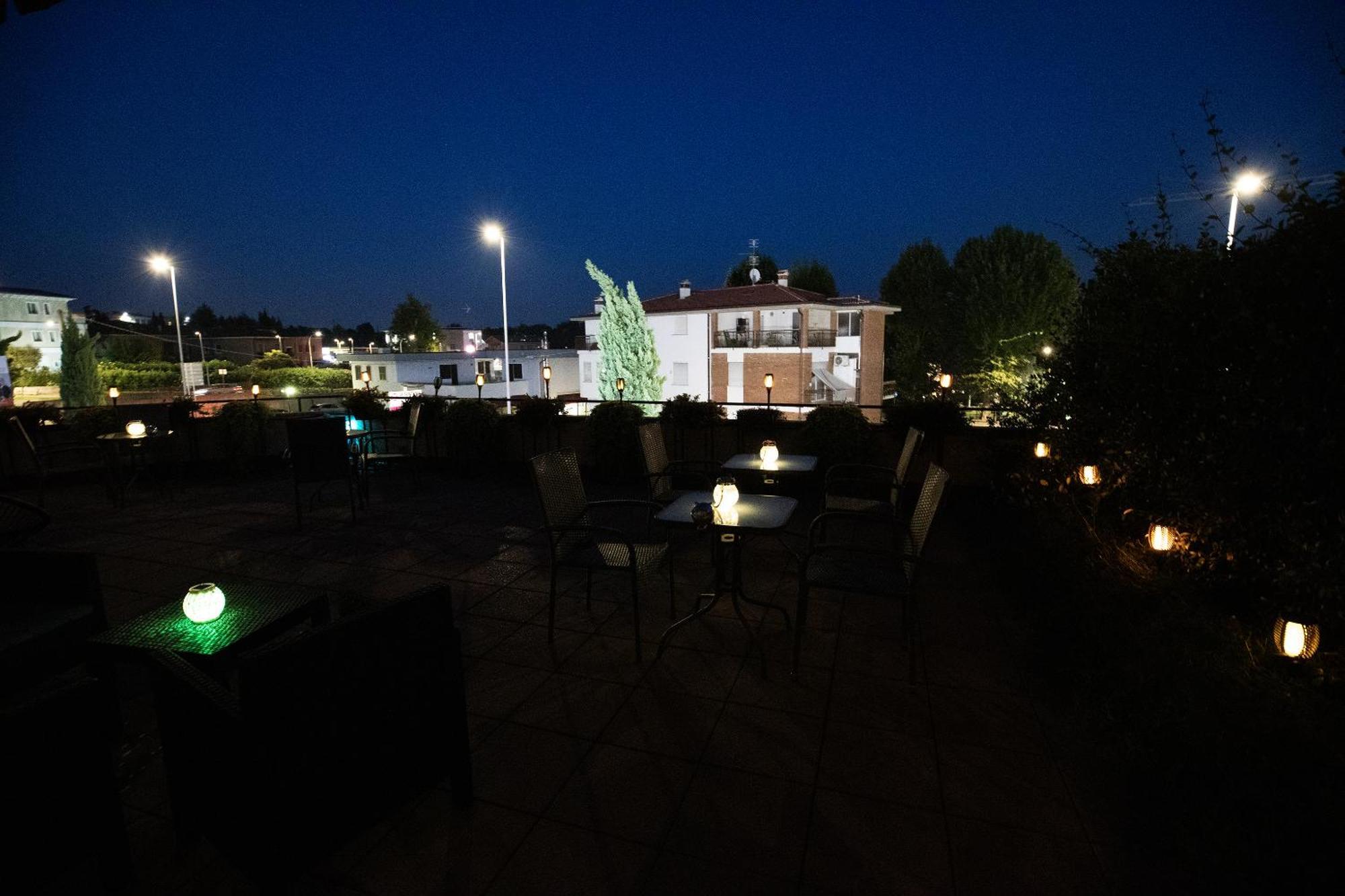 Bru Rooms Peschiera del Garda Extérieur photo