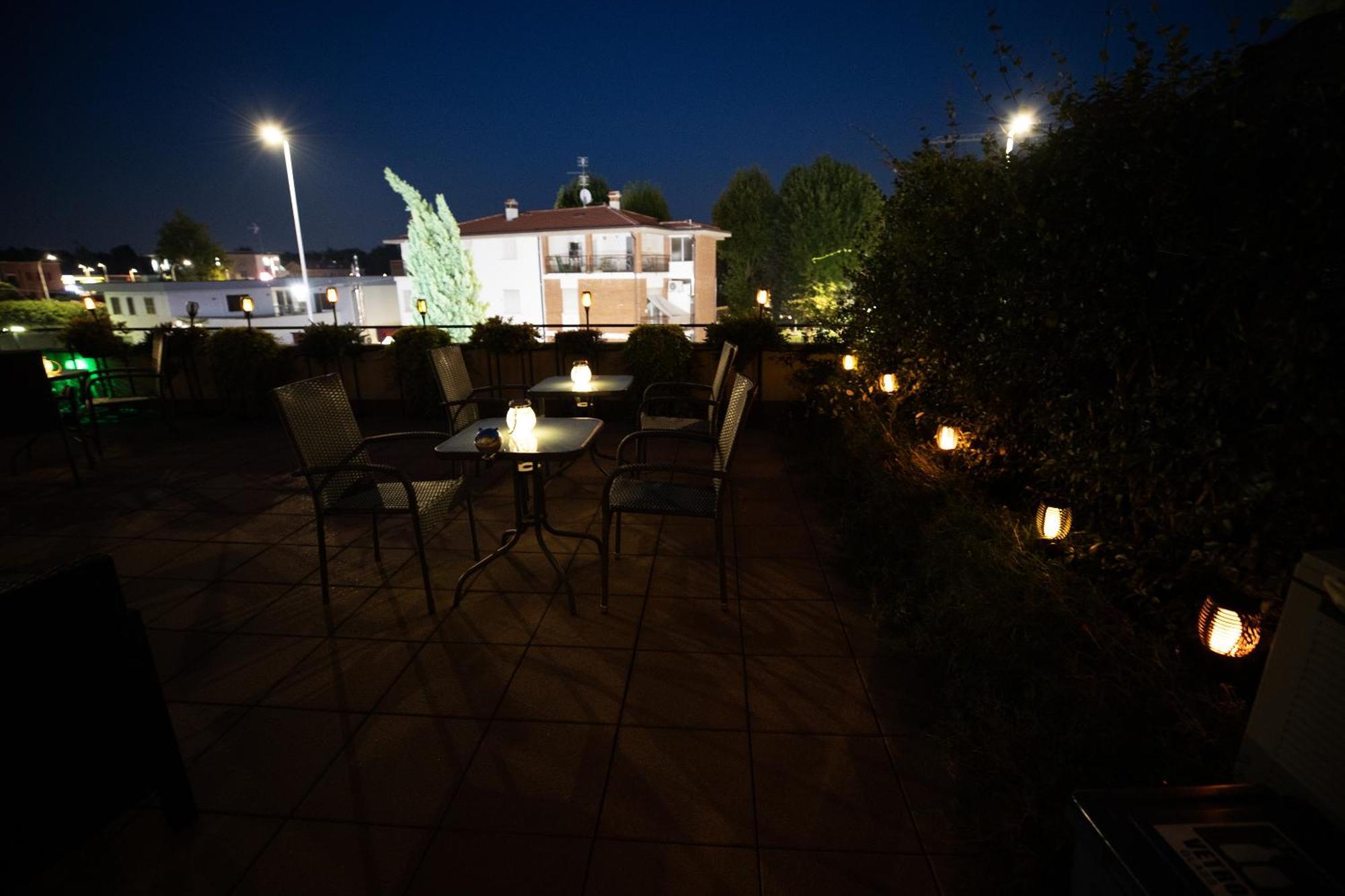 Bru Rooms Peschiera del Garda Extérieur photo
