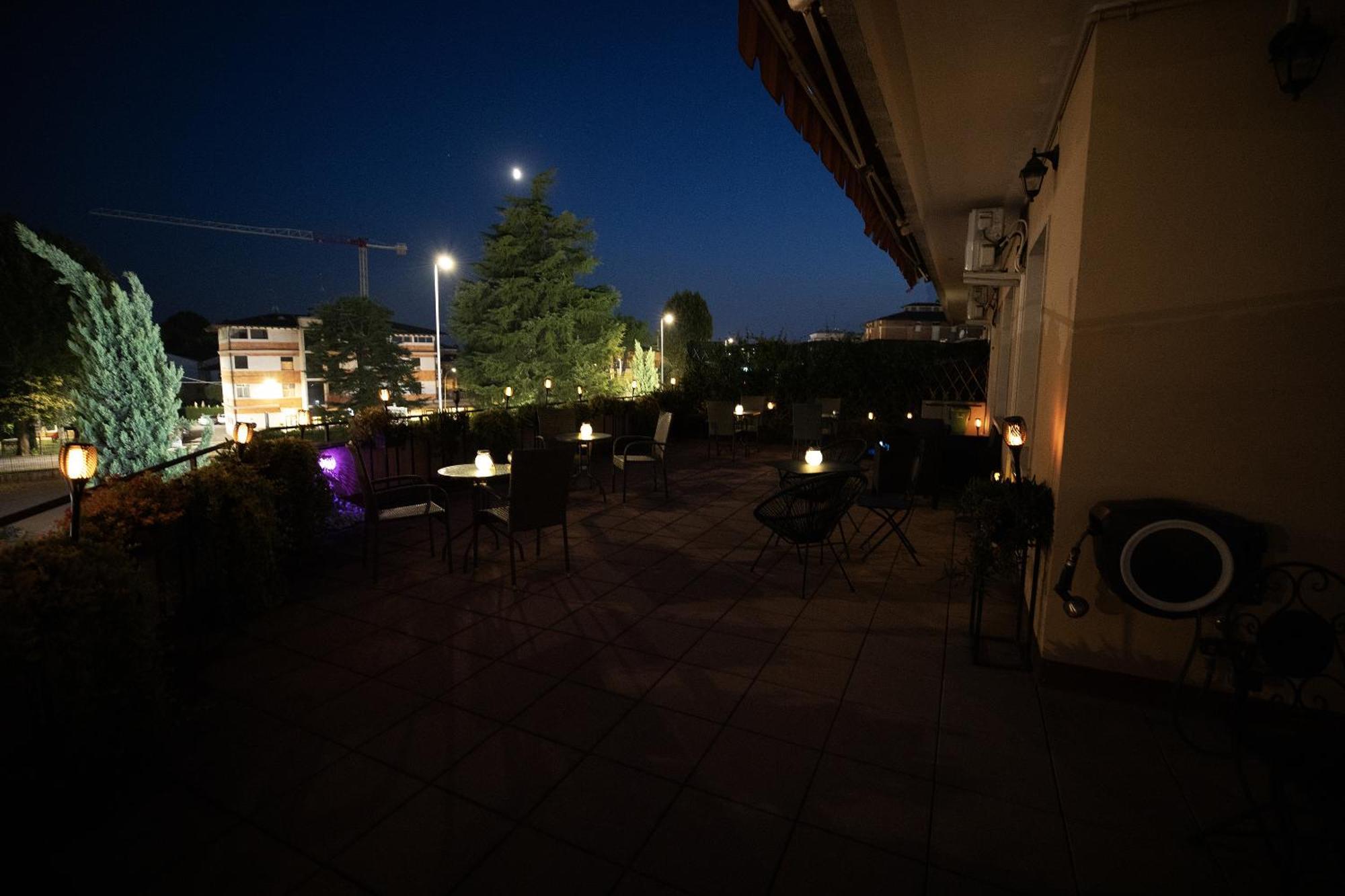 Bru Rooms Peschiera del Garda Extérieur photo